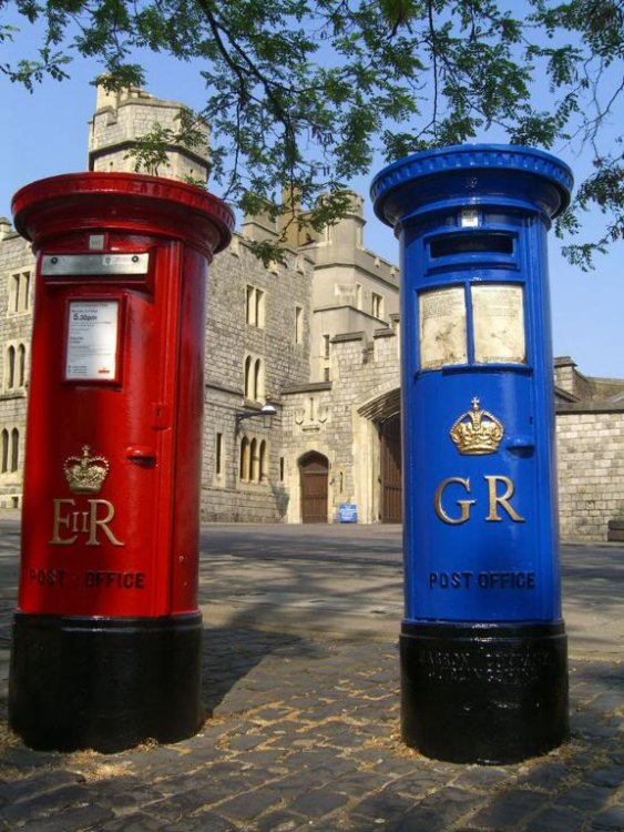 Windsor Castle Post Boxes.jpg